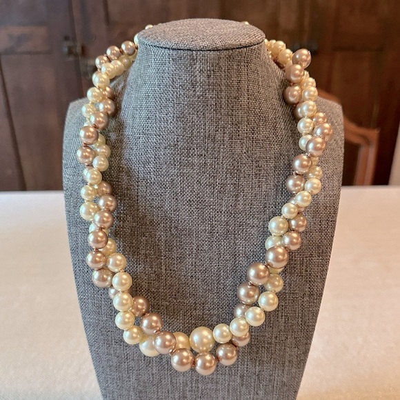 Statement Faux Pearl Twist Necklace Cream Blush Crewcuts by J.Crew Girls - Picture 4 of 10
